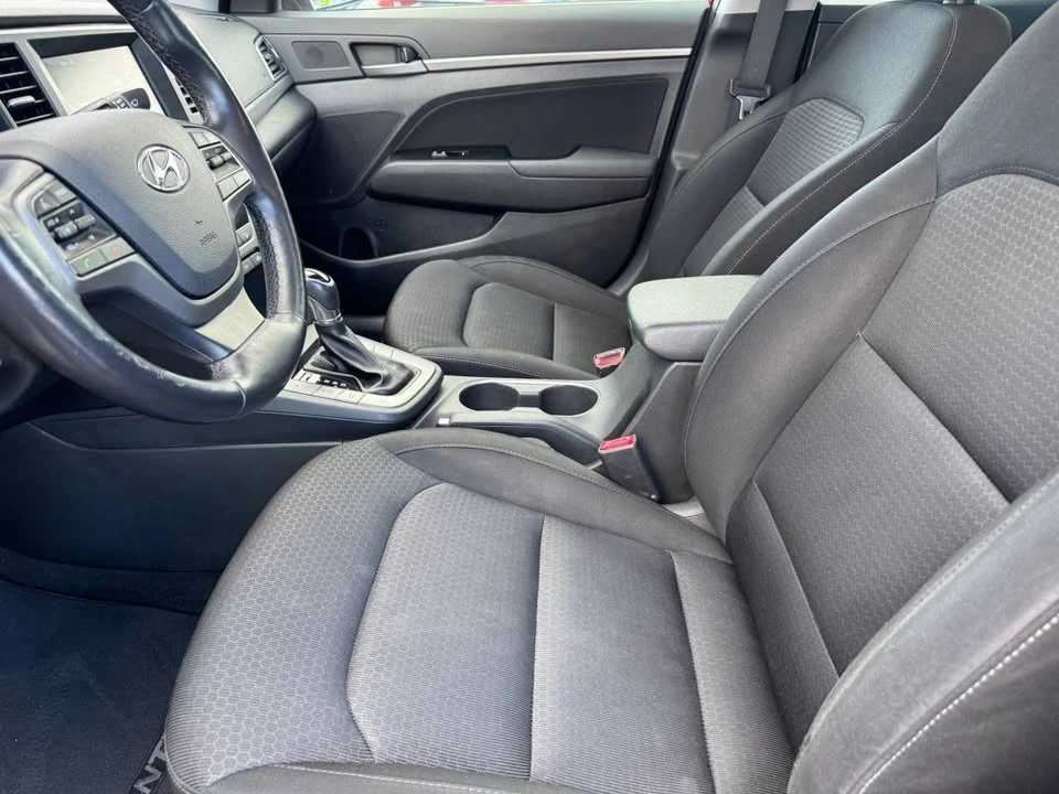 2017 Hyundai Elantra - Image 11 of 16