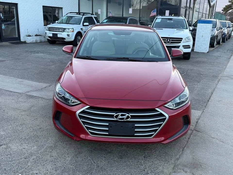 2017 Hyundai Elantra - Image 2 of 20