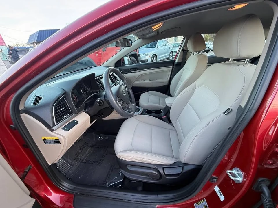 2017 Hyundai Elantra - Image 9 of 20