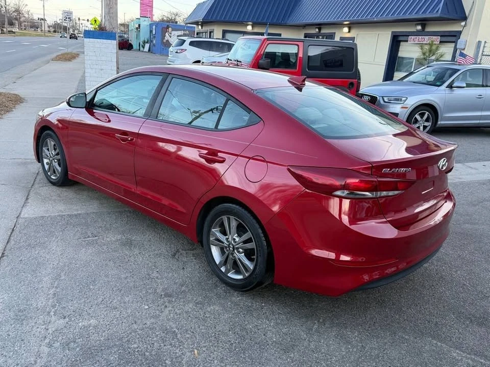 2017 Hyundai Elantra - Image 5 of 20