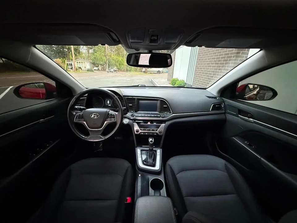2017 Hyundai Elantra - Image 10 of 20