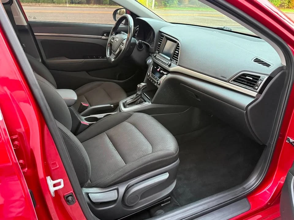 2017 Hyundai Elantra - Image 12 of 20