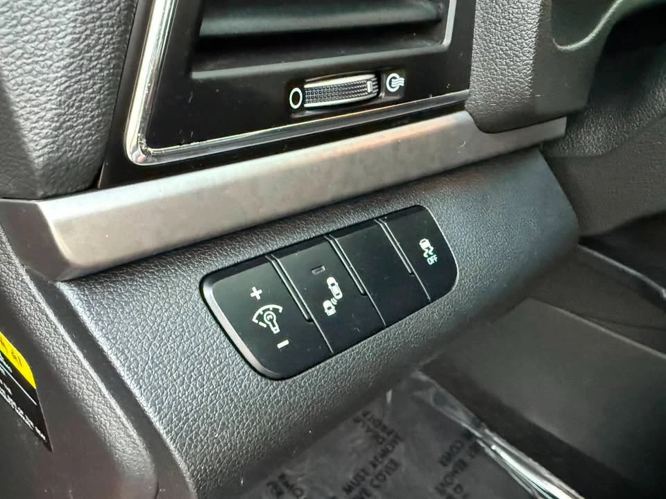 2017 Hyundai Elantra - Image 19 of 20