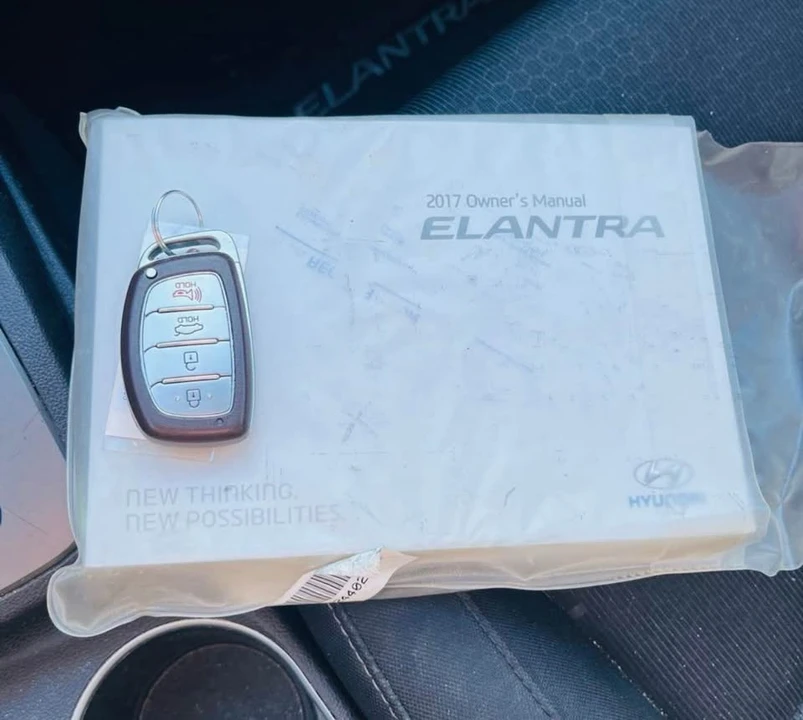 2017 Hyundai Elantra - Image 13 of 13