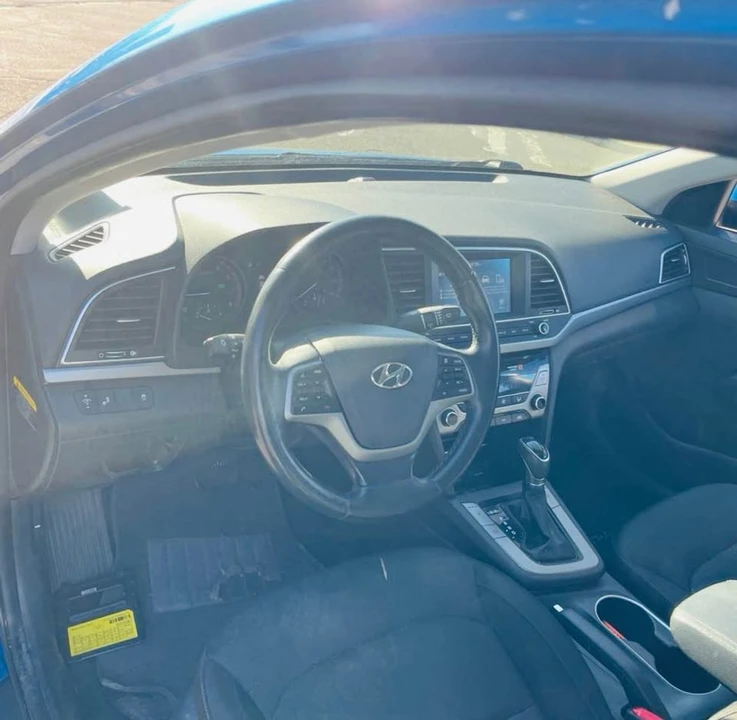 2017 Hyundai Elantra - Image 7 of 13