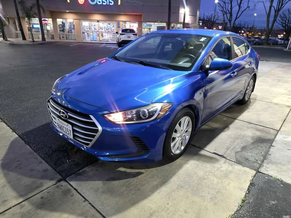 2017 Hyundai Elantra - Image 3 of 14