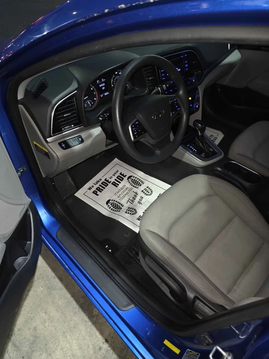 2017 Hyundai Elantra - Image 13 of 14