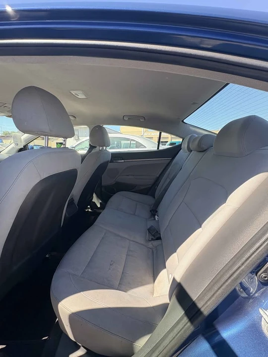 2017 Hyundai Elantra - Image 7 of 7