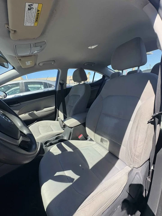2017 Hyundai Elantra - Image 6 of 7