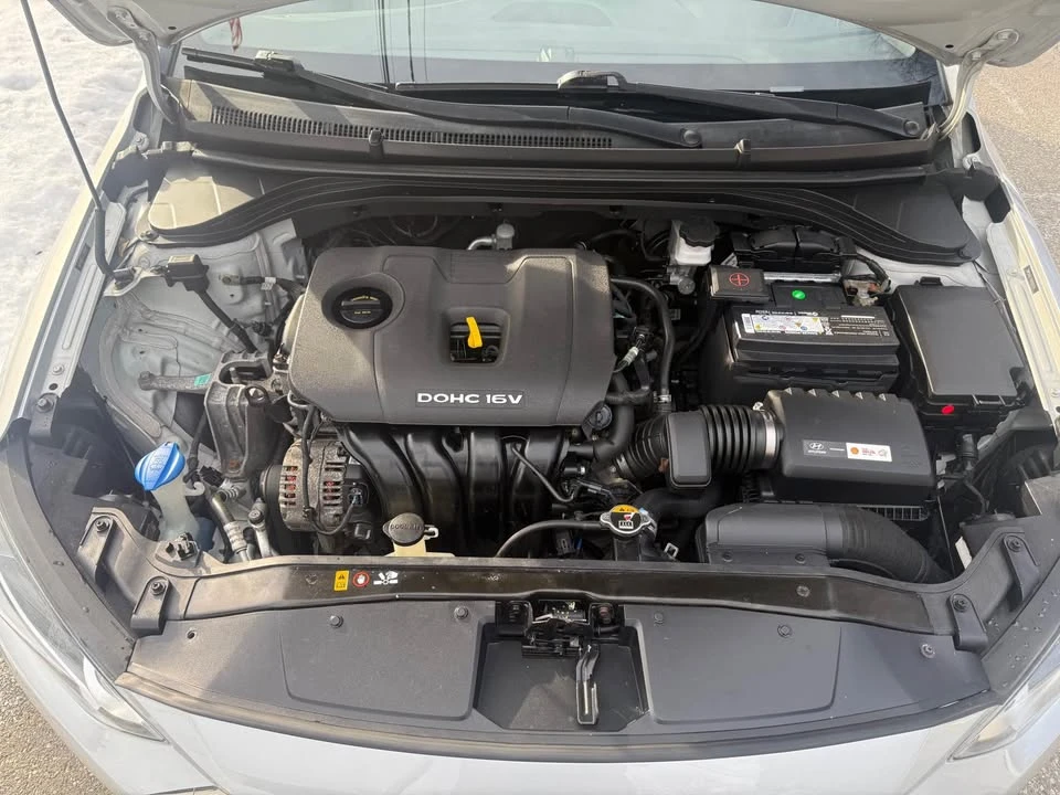 2017 Hyundai Elantra - Image 13 of 13