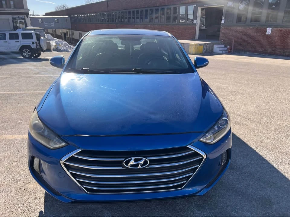 2017 Hyundai Elantra - Image 6 of 10