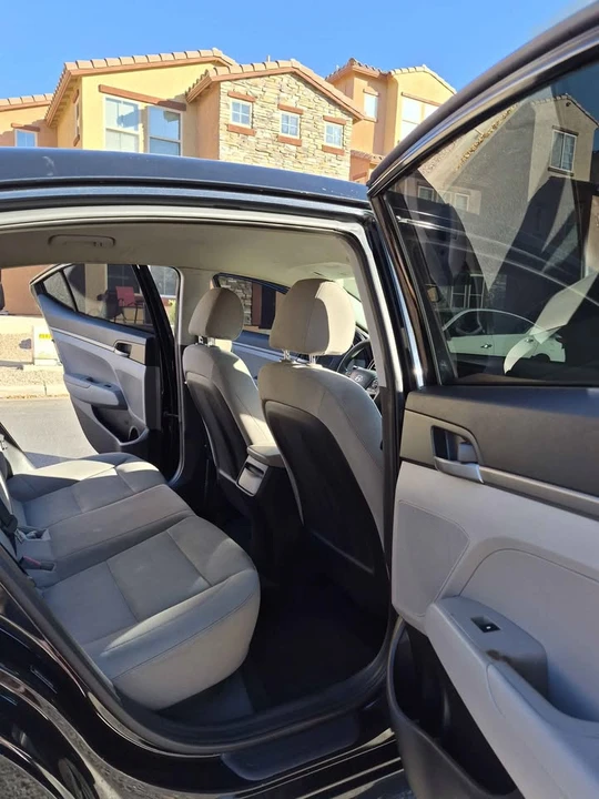 2017 Hyundai Elantra - Image 14 of 14