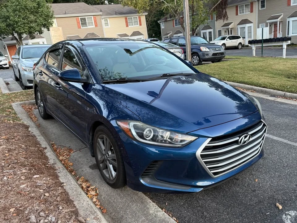 2017 Hyundai Elantra - Image 3 of 14