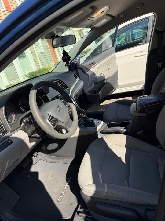 2017 Hyundai Elantra - Image 12 of 14