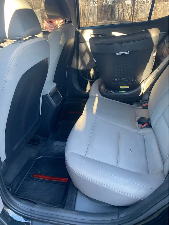 2017 Hyundai Elantra - Image 10 of 10