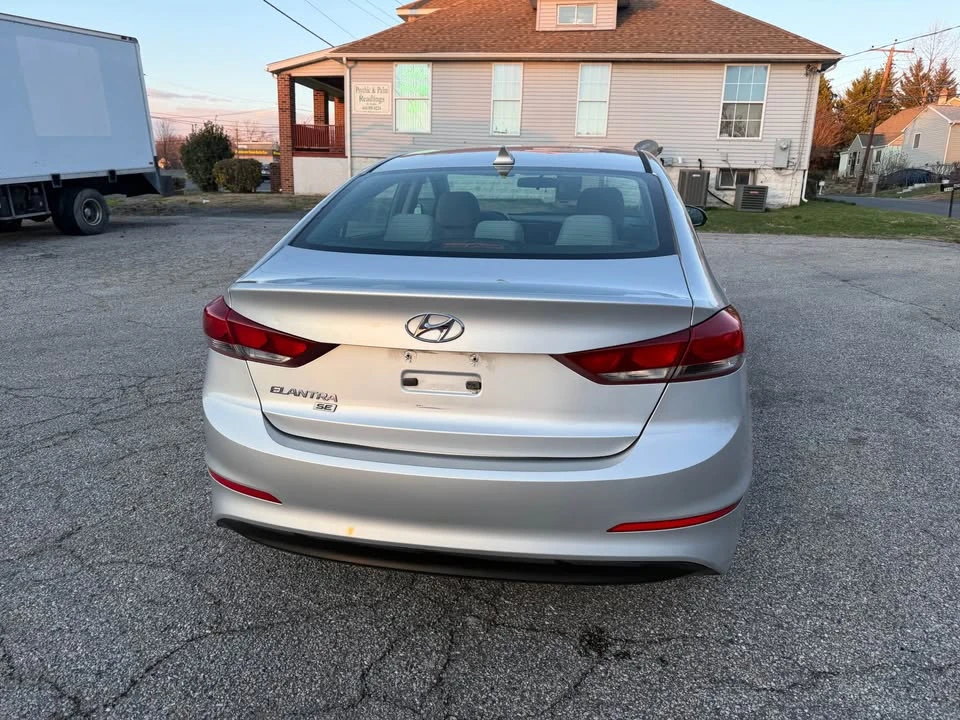 2017 Hyundai Elantra - Image 6 of 13