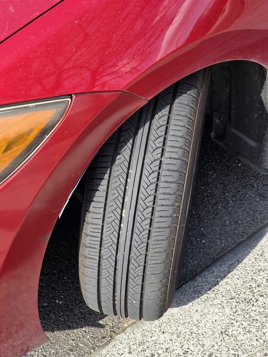 2017 Hyundai Elantra - Image 8 of 8