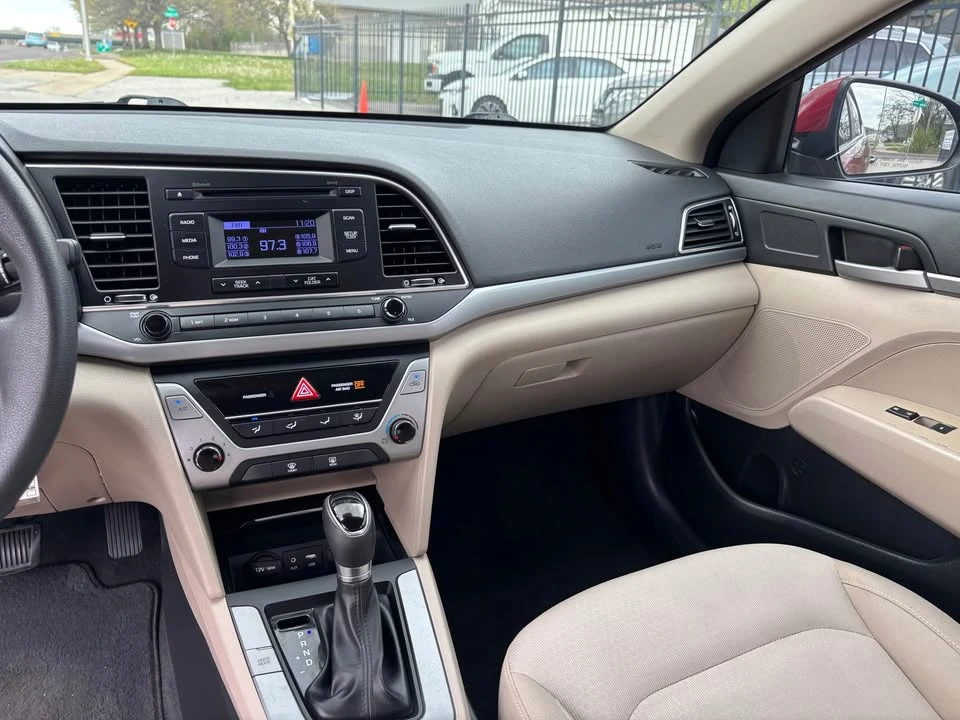 2017 Hyundai Elantra - Image 10 of 16