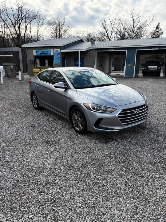 2017 Hyundai Elantra - Image 2 of 16
