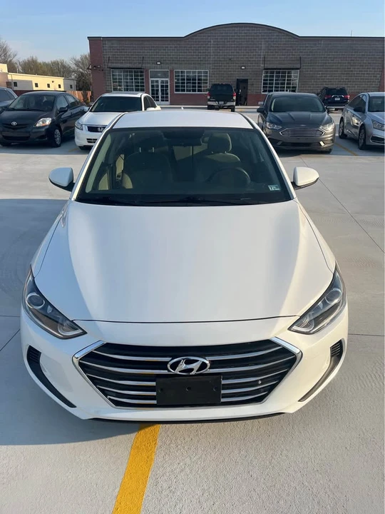 2017 Hyundai Elantra - Image 3 of 12