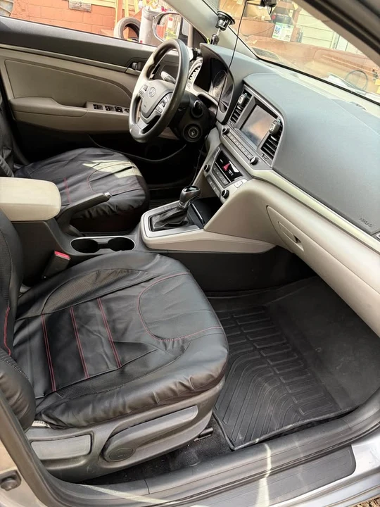 2017 Hyundai Elantra - Image 9 of 16