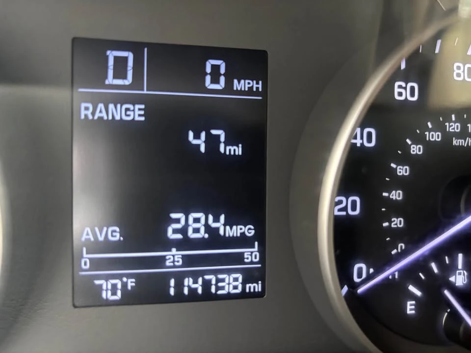 2017 Hyundai Elantra - Image 16 of 16