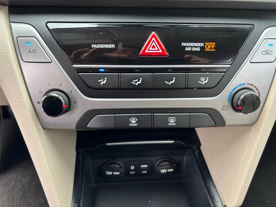 2017 Hyundai Elantra - Image 15 of 16