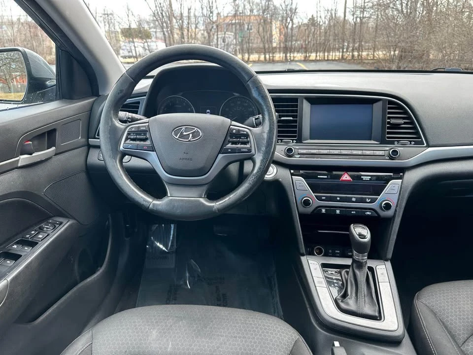 2017 Hyundai Elantra - Image 16 of 19