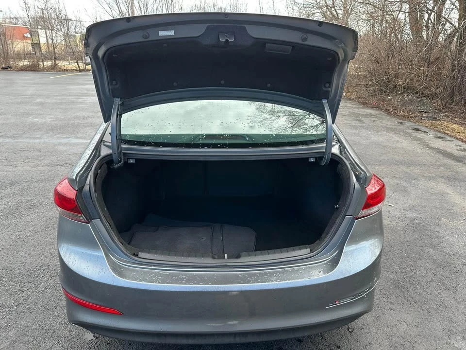 2017 Hyundai Elantra - Image 18 of 19