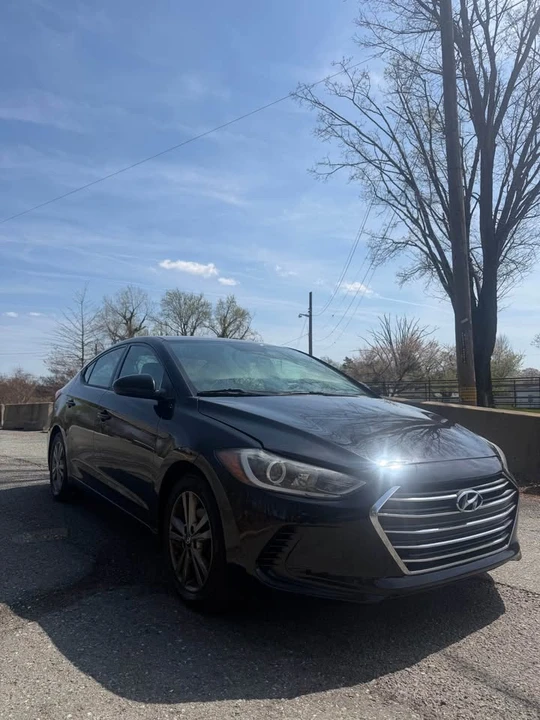 2017 Hyundai Elantra - Image 3 of 13