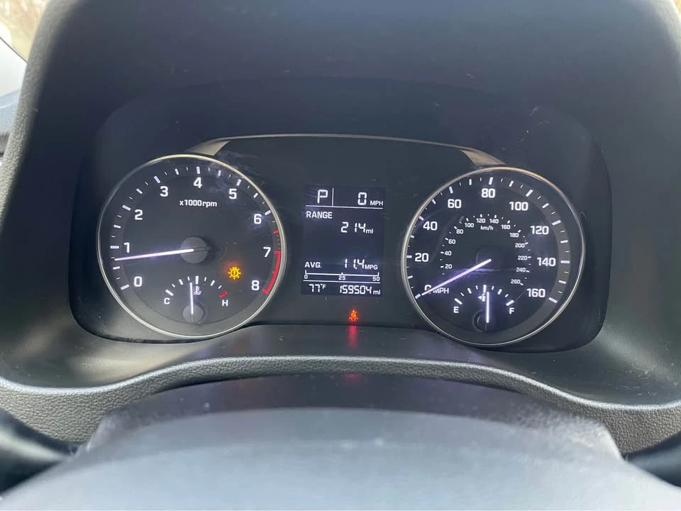 2017 Hyundai Elantra - Image 5 of 8