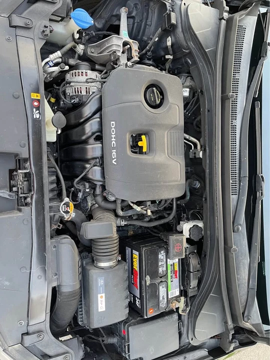 2017 Hyundai Elantra - Image 8 of 8