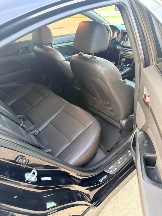 2017 Hyundai Elantra - Image 13 of 13