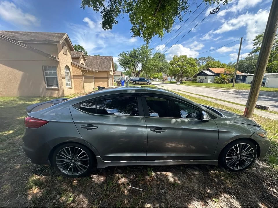 2017 Hyundai Elantra - Image 9 of 9