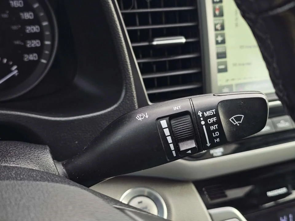 2017 Hyundai Elantra - Image 19 of 19