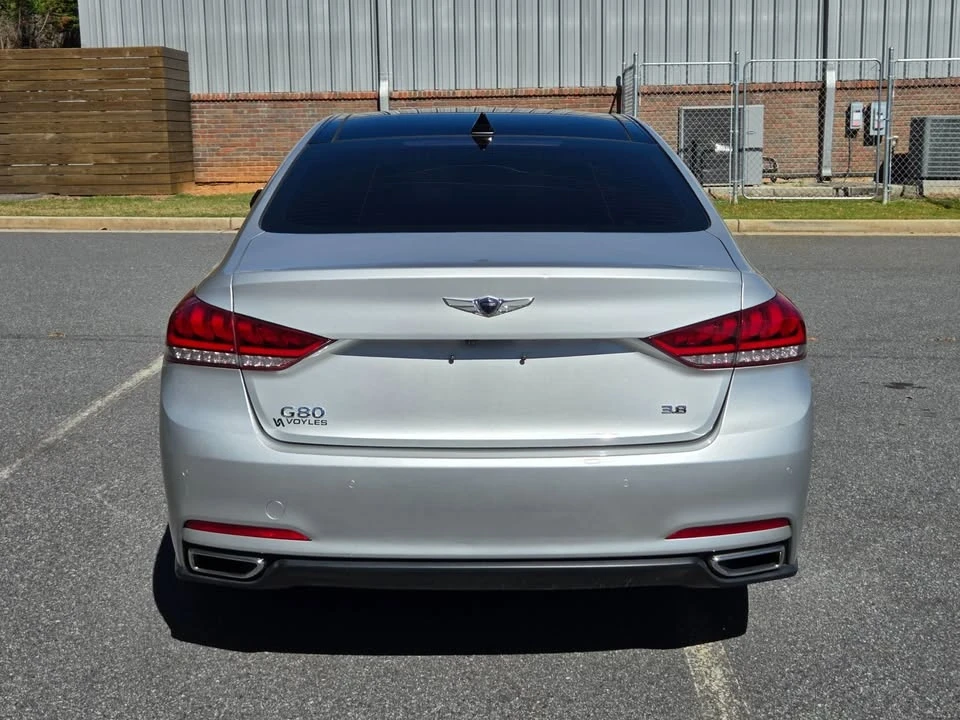 2017 Hyundai Genesis - Image 9 of 20