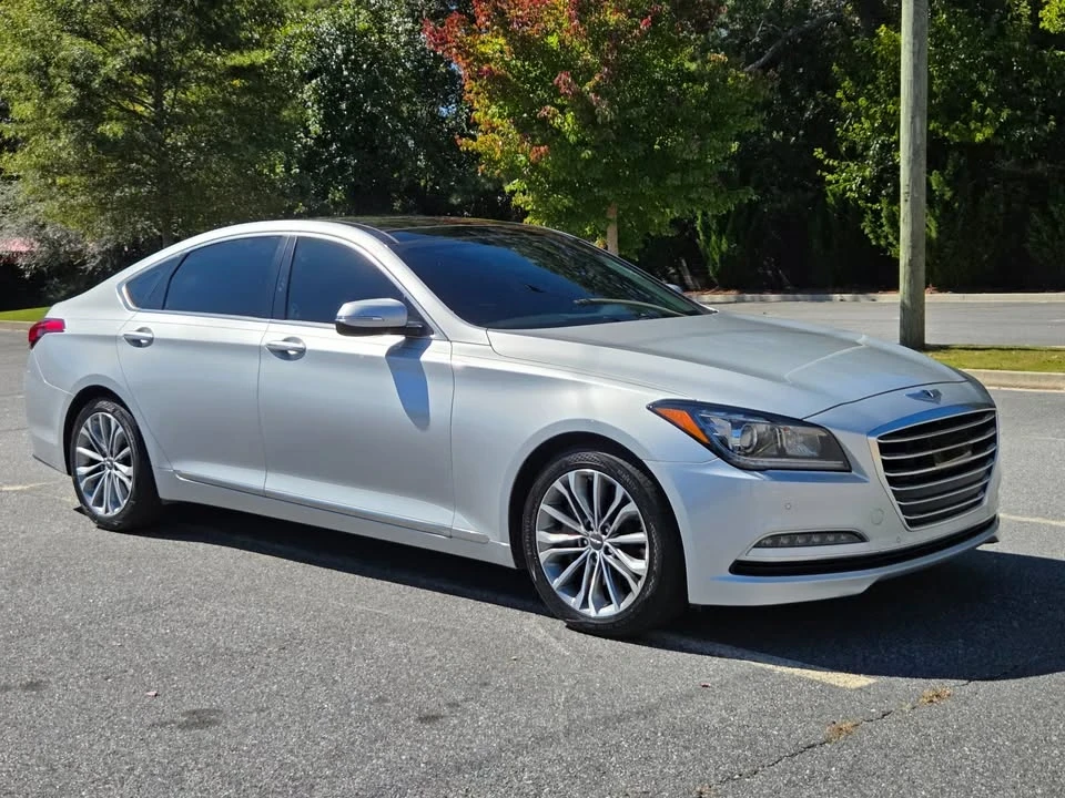2017 Hyundai Genesis - Image 20 of 20