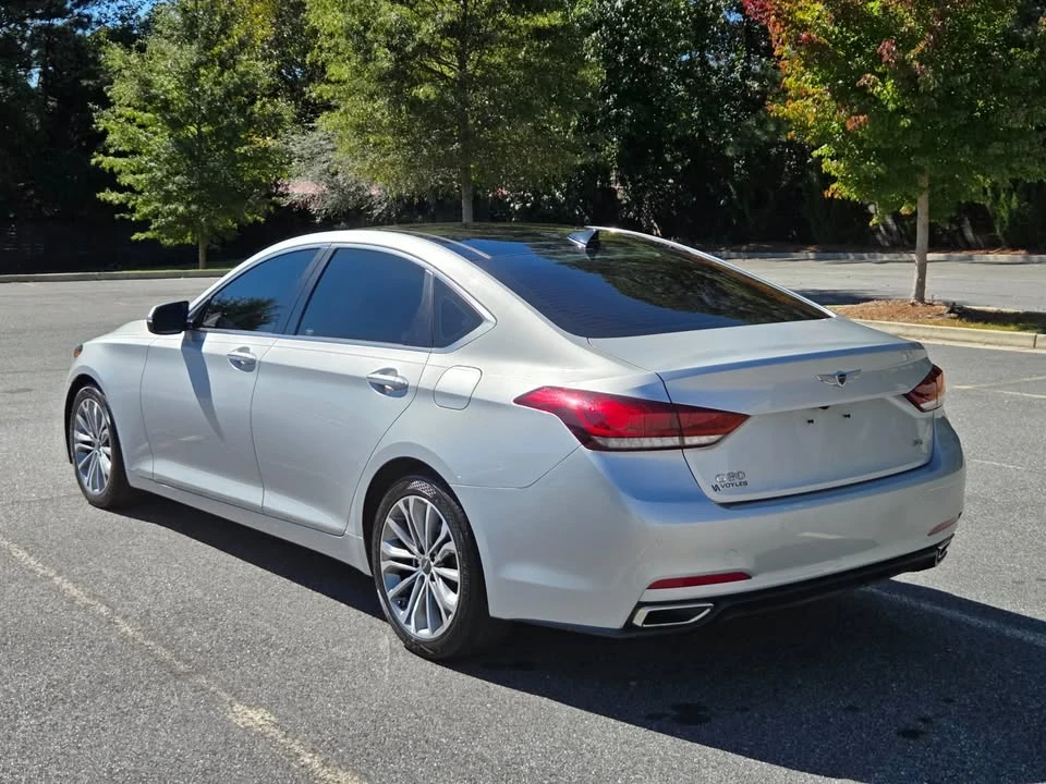 2017 Hyundai Genesis - Image 5 of 20