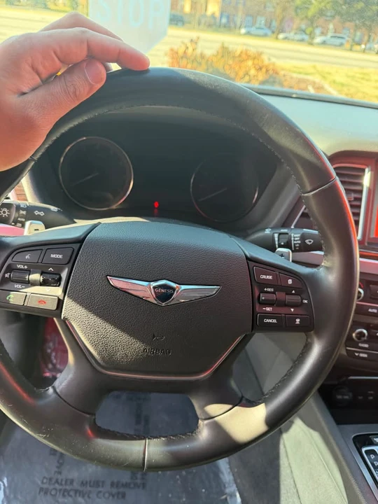 2017 Hyundai Genesis - Image 5 of 8