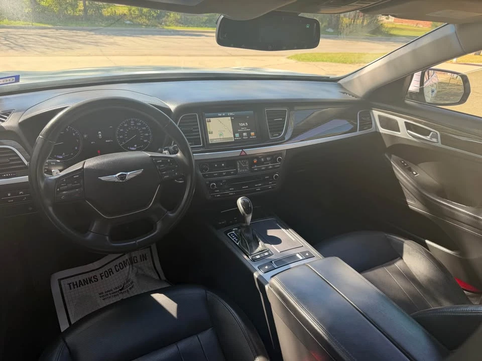 2017 Hyundai Genesis - Image 5 of 17
