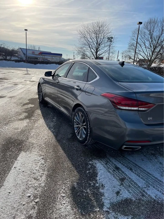 2017 Hyundai Genesis - Image 4 of 14
