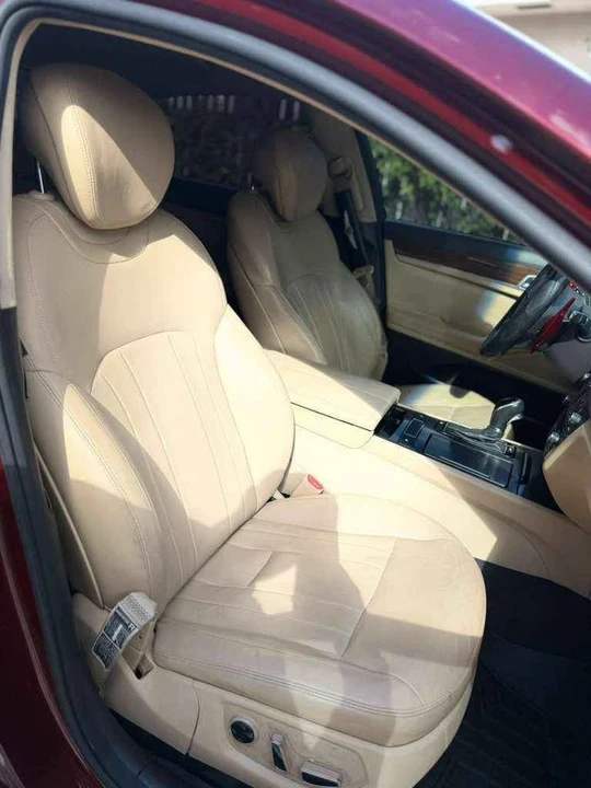2017 Hyundai Genesis - Image 11 of 16