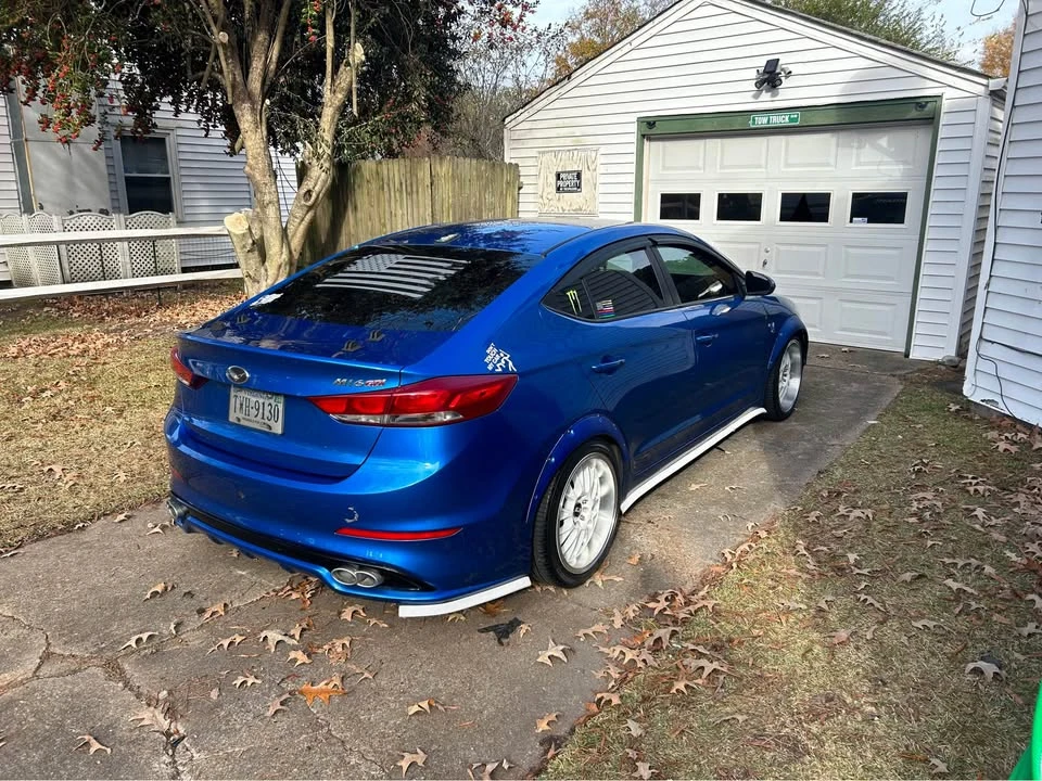 2017 Hyundai Genesis - Image 5 of 5