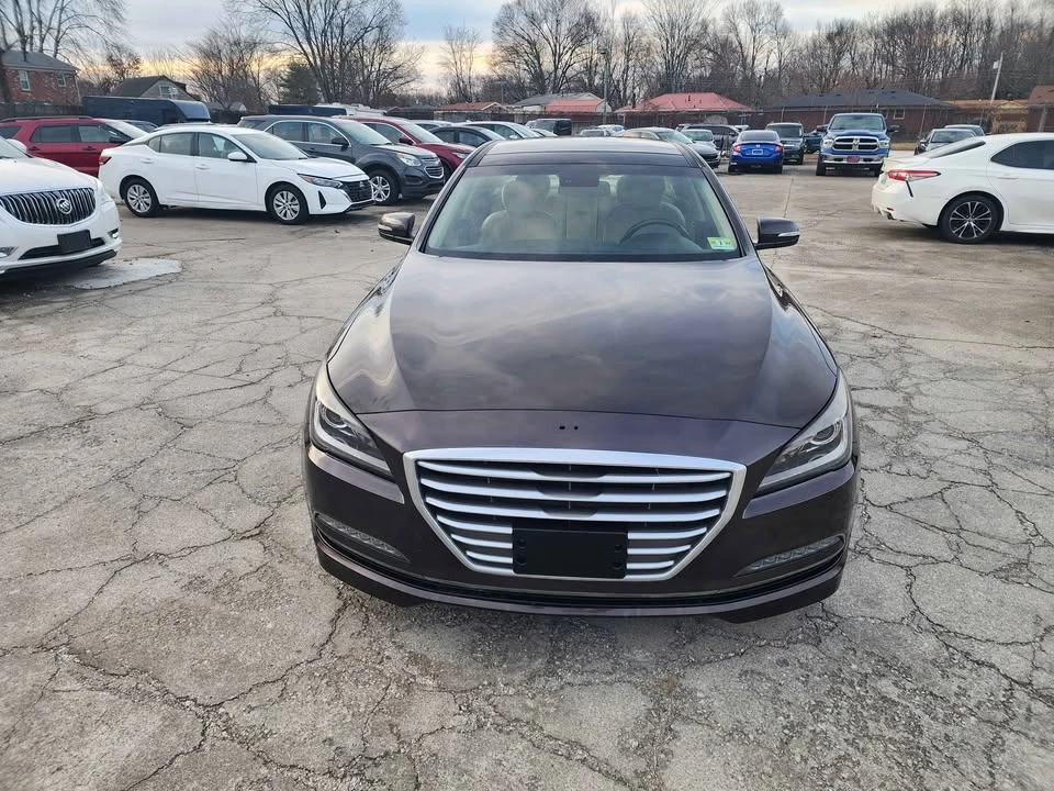 2017 Hyundai Genesis - Image 2 of 14