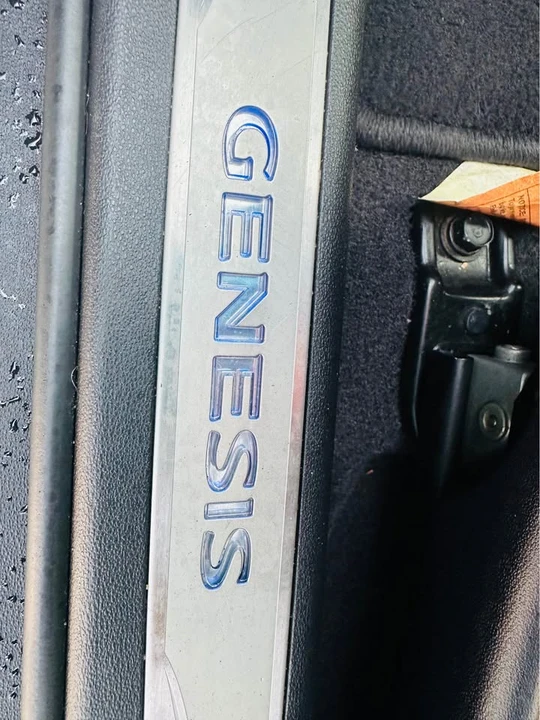 2017 Hyundai Genesis Coupe - Image 11 of 16