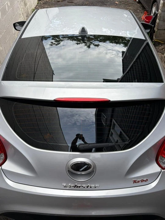 2017 Hyundai Veloster - Image 3 of 5