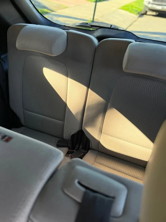 2017 Hyundai Santa Fe - Image 9 of 11
