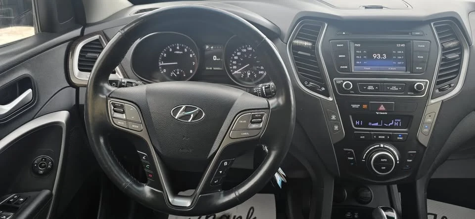 2017 Hyundai Santa Fe - Image 13 of 20