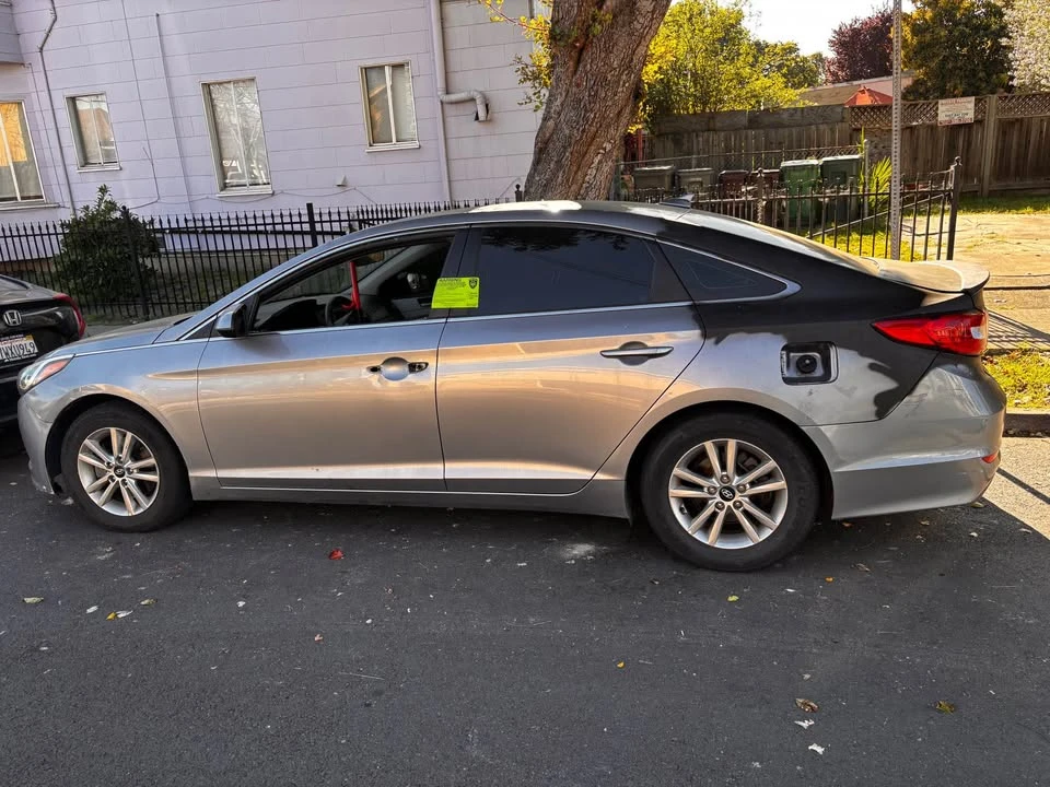 2017 Hyundai Sonata - Image 2 of 6