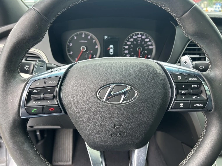 2017 Hyundai Sonata - Image 12 of 15